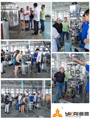 西班牙客户来访考察化妆品乳化机设备!